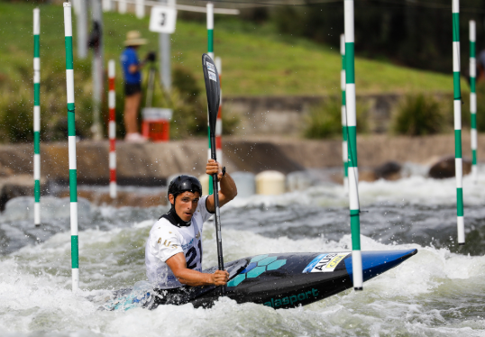 tips-menghindari-penalti-saat-berlomba-di-canoe-slalom