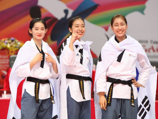 pemanasan-taekwondo-untuk-kurangi-risiko-cedera