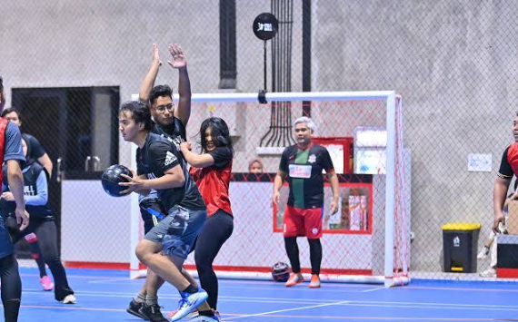 strategi-kerja-sama-tim-dalam-permainan-fullball-modern