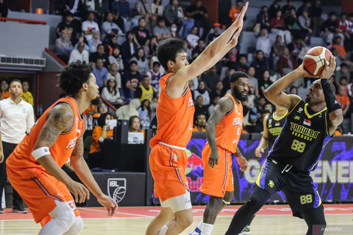 Info Olahraga Basket Persaingan Tim Menuju Playoff Final